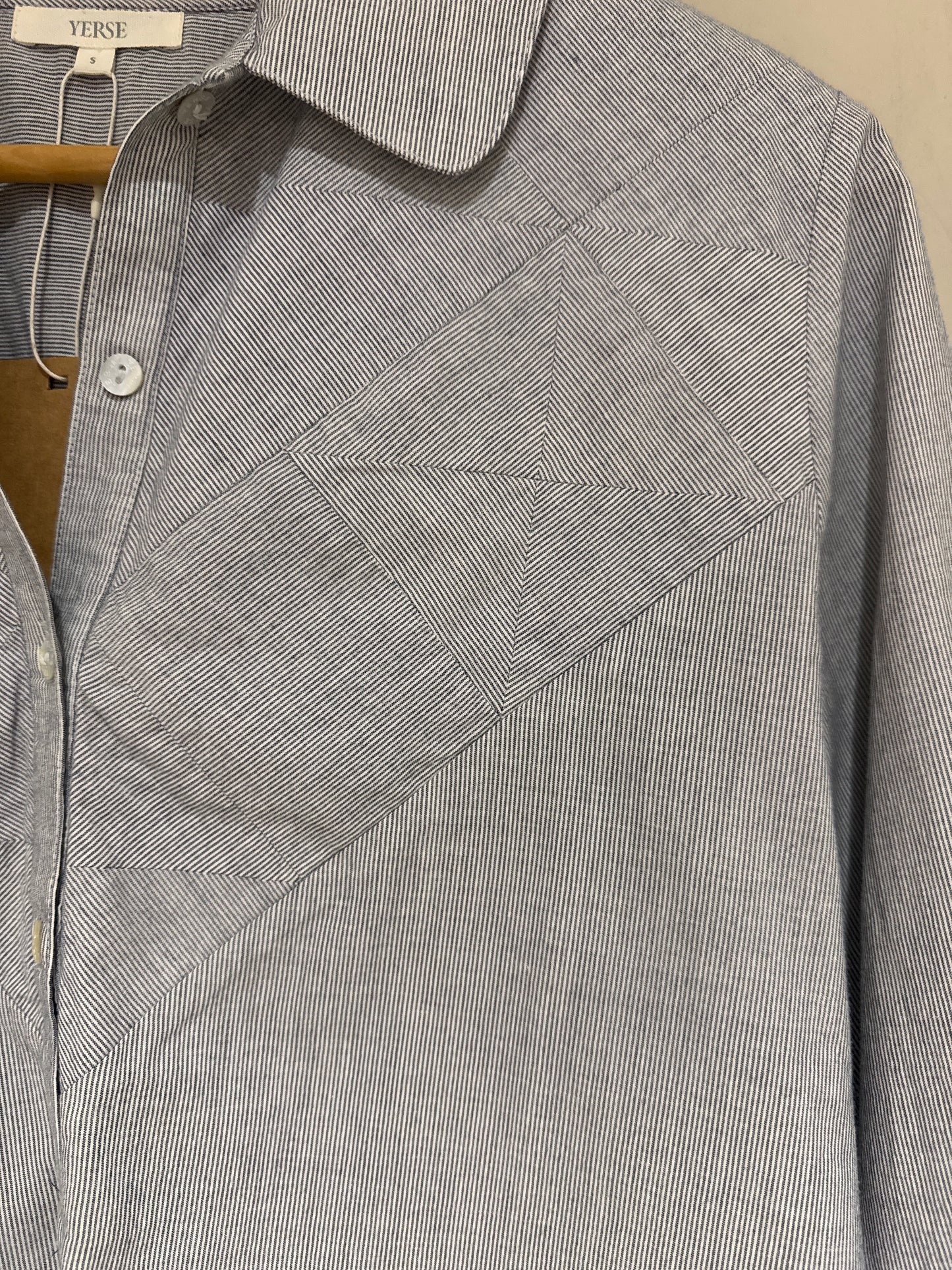 Yerse AW25 Navy Fine Stripe Shirt 43869