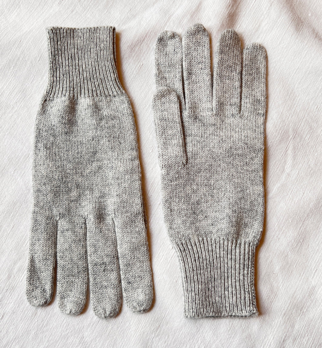 Aura Que Dev Gloves