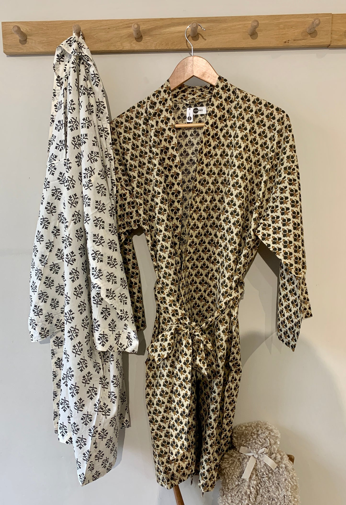 Madam Stoltz Kimono
