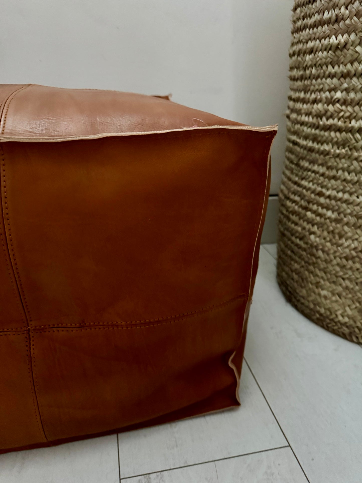 MAROC LEATHER Small Cube Pouf