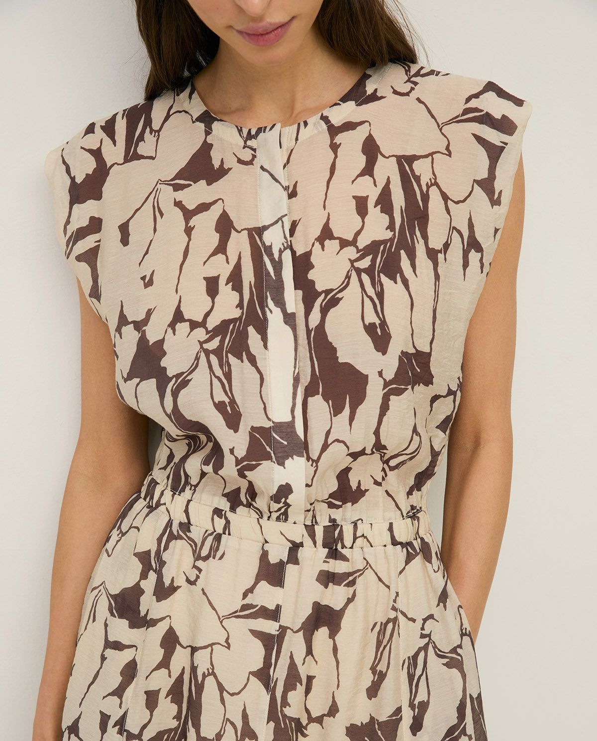 YERSE SS26 Printed Viscose Dress Brown