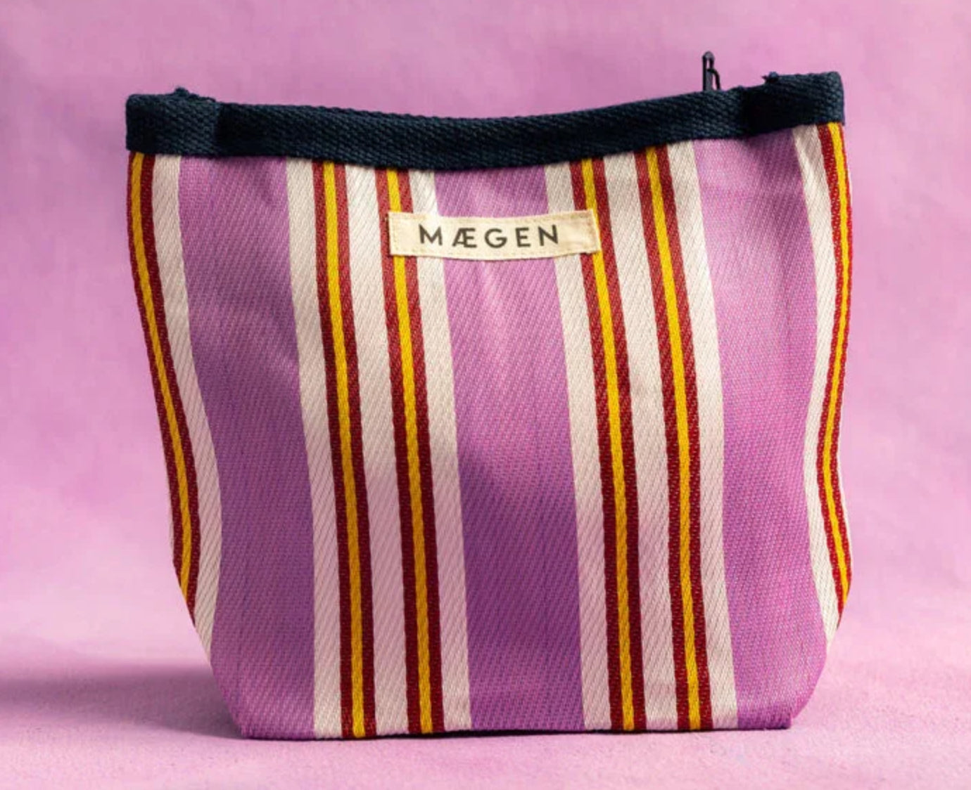 MAEGEN pouch