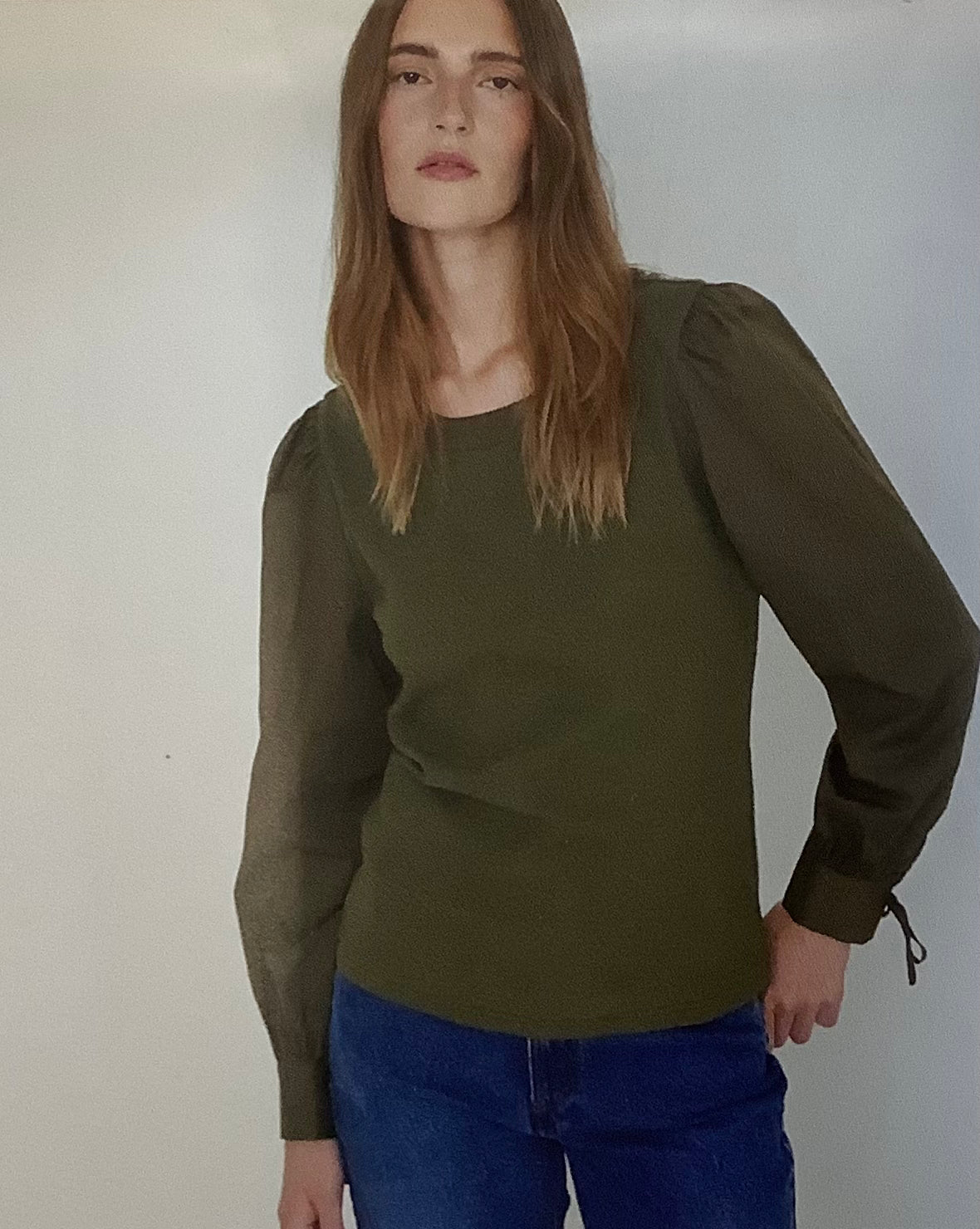 Yerse Lazaro 41491 long puff sleeve Tee with cuff detail