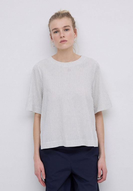 Yerse S25 42877 Off White Button Back shirt