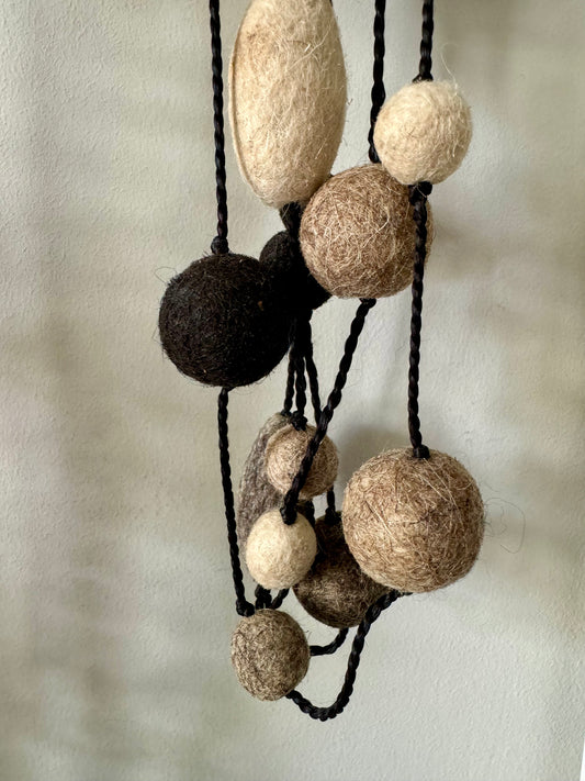 MAROC Jewellery Necklace Felt Bead