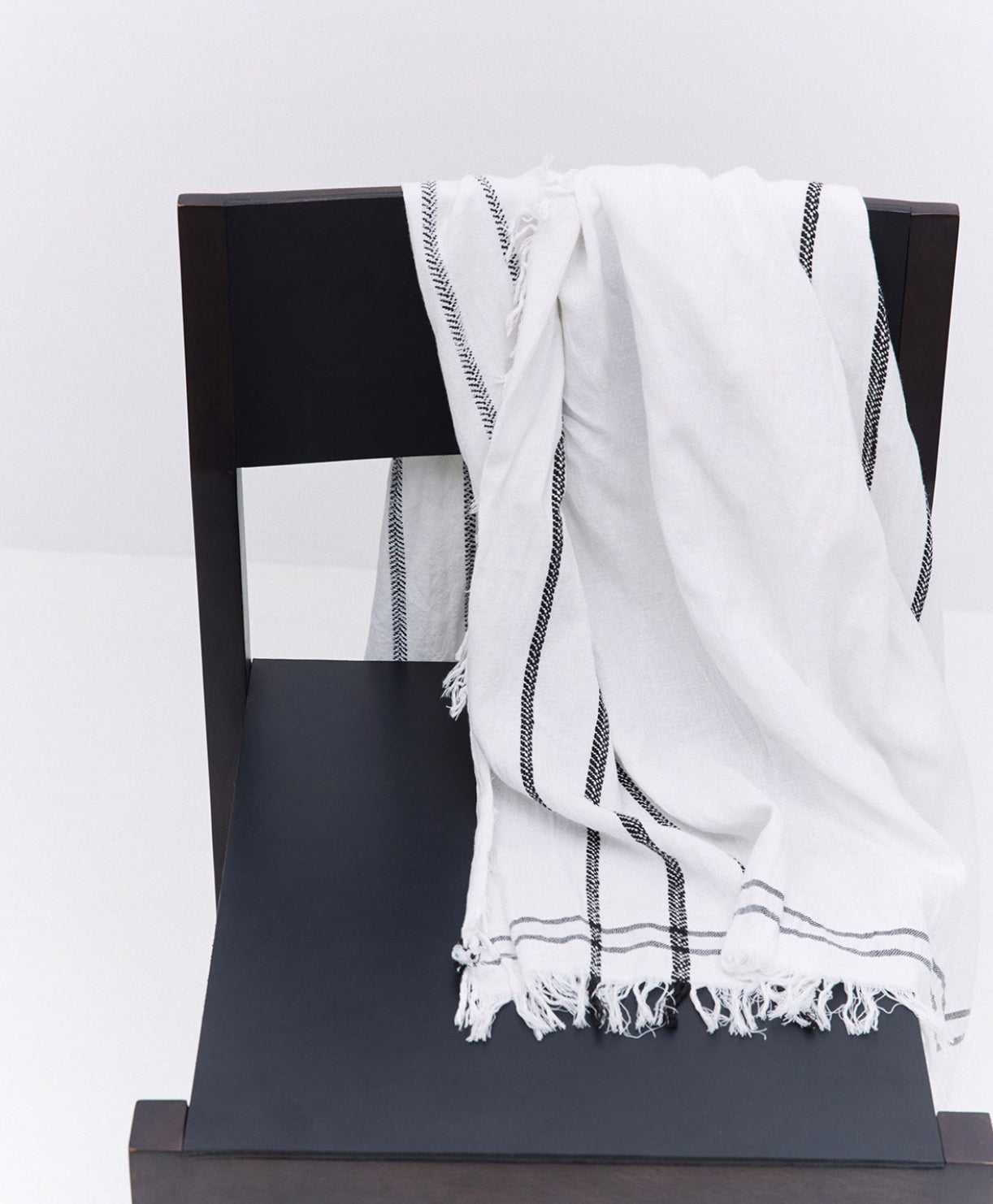 Yerse S25 42915 White Cotton Foulard