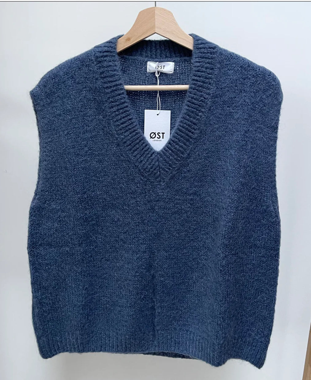 OST Tessa knitted. Mohair vest