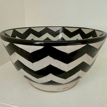 Load image into Gallery viewer, MAROC Ceramics - Fes Black &amp; White Bowls
