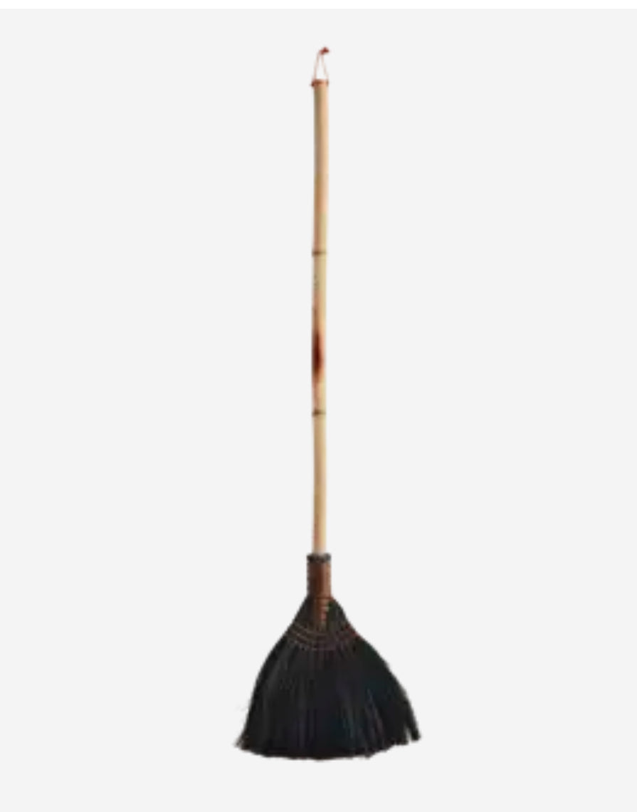Madam Stoltz Seagrass Broom 130CM Large