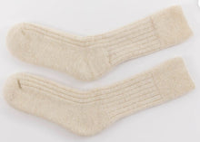 Load image into Gallery viewer, Pairs Alpaca bed socks - Ultra Soft
