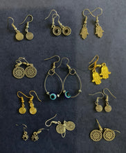 Load image into Gallery viewer, MAROC Jewellery Earrings: Silver Tone
