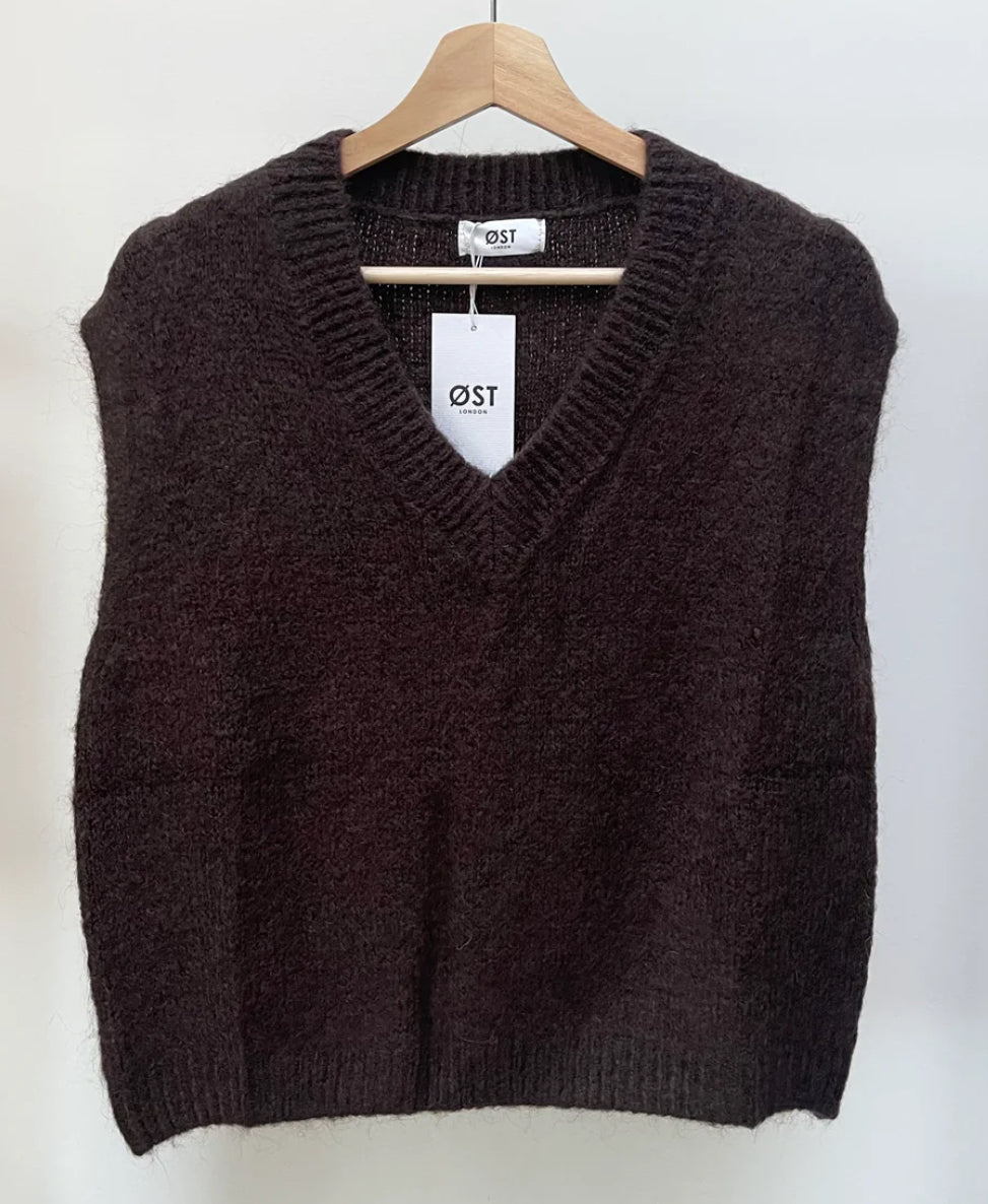 OST Tessa knitted. Mohair vest