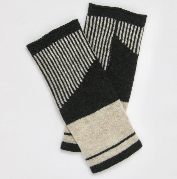Kate Jones  Fingerless Gloves