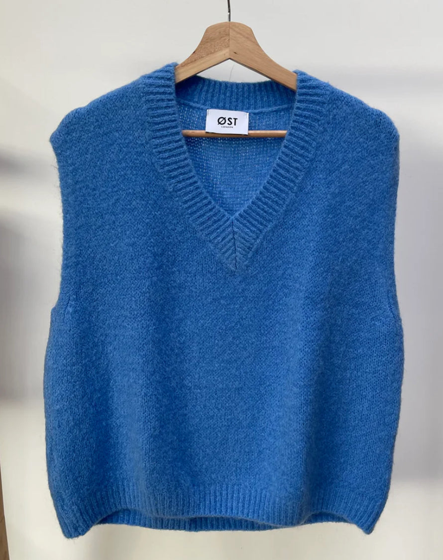 OST Tessa knitted. Mohair vest