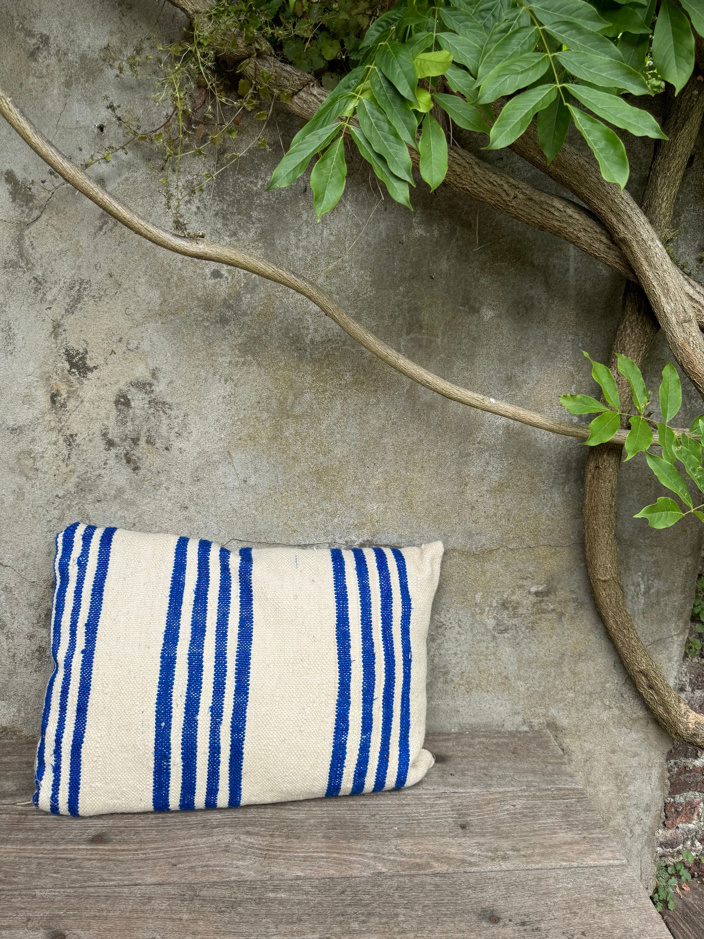 MAROC VINTAGE TEXTILES Wool Cushion - varied sizes