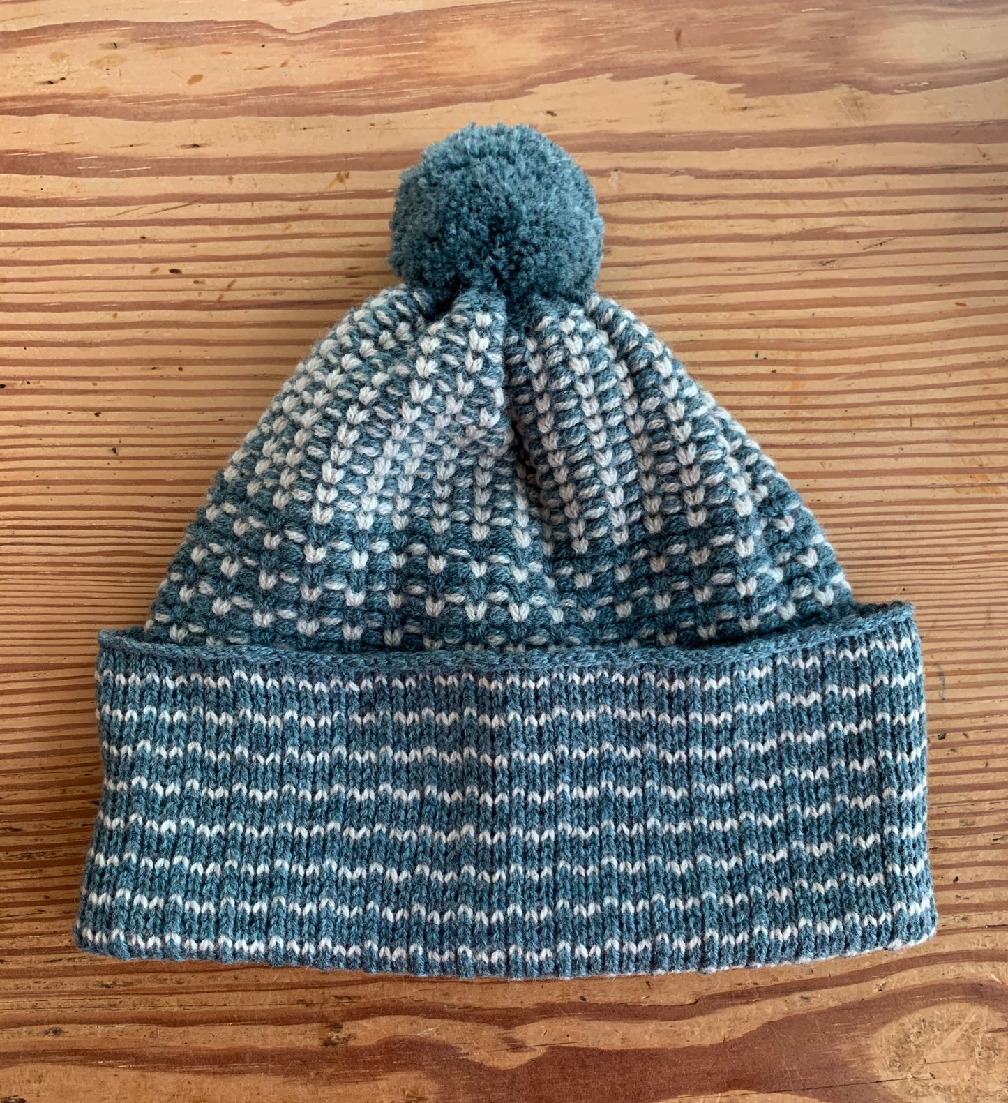 Kate Jones hat - Bobble