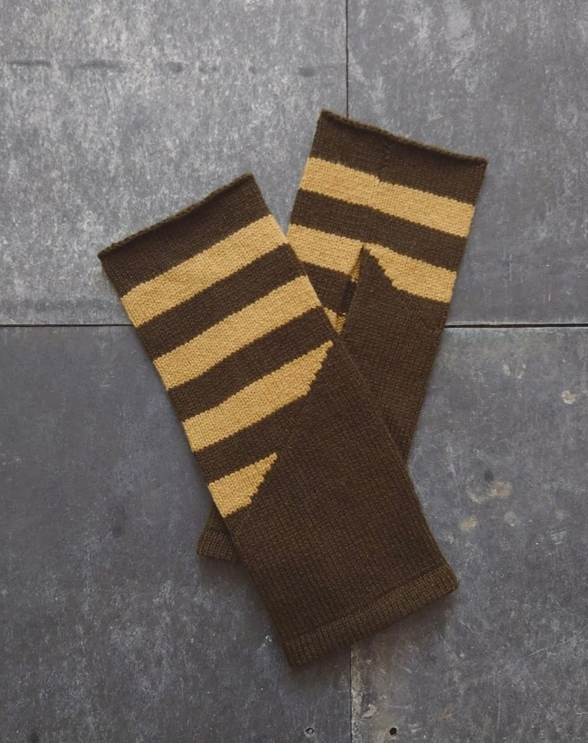 Kate jones fingerless gloves