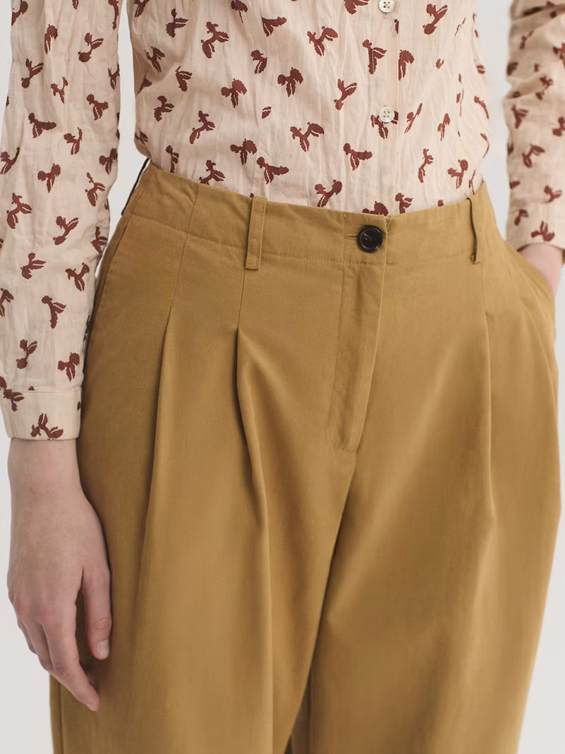 Nice things AW26 Cotton gabardine pleated trousers