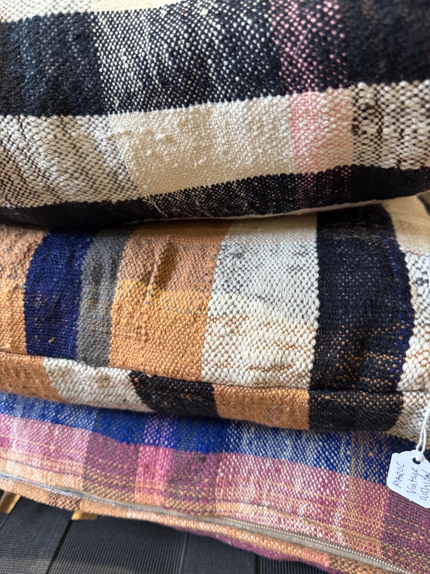MAROC Vintage Cushion