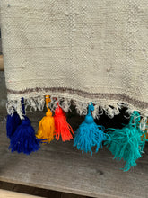 Load image into Gallery viewer, MAROC Vintage Berber Textile CREAM BROWN BRIGHT TASSELS
