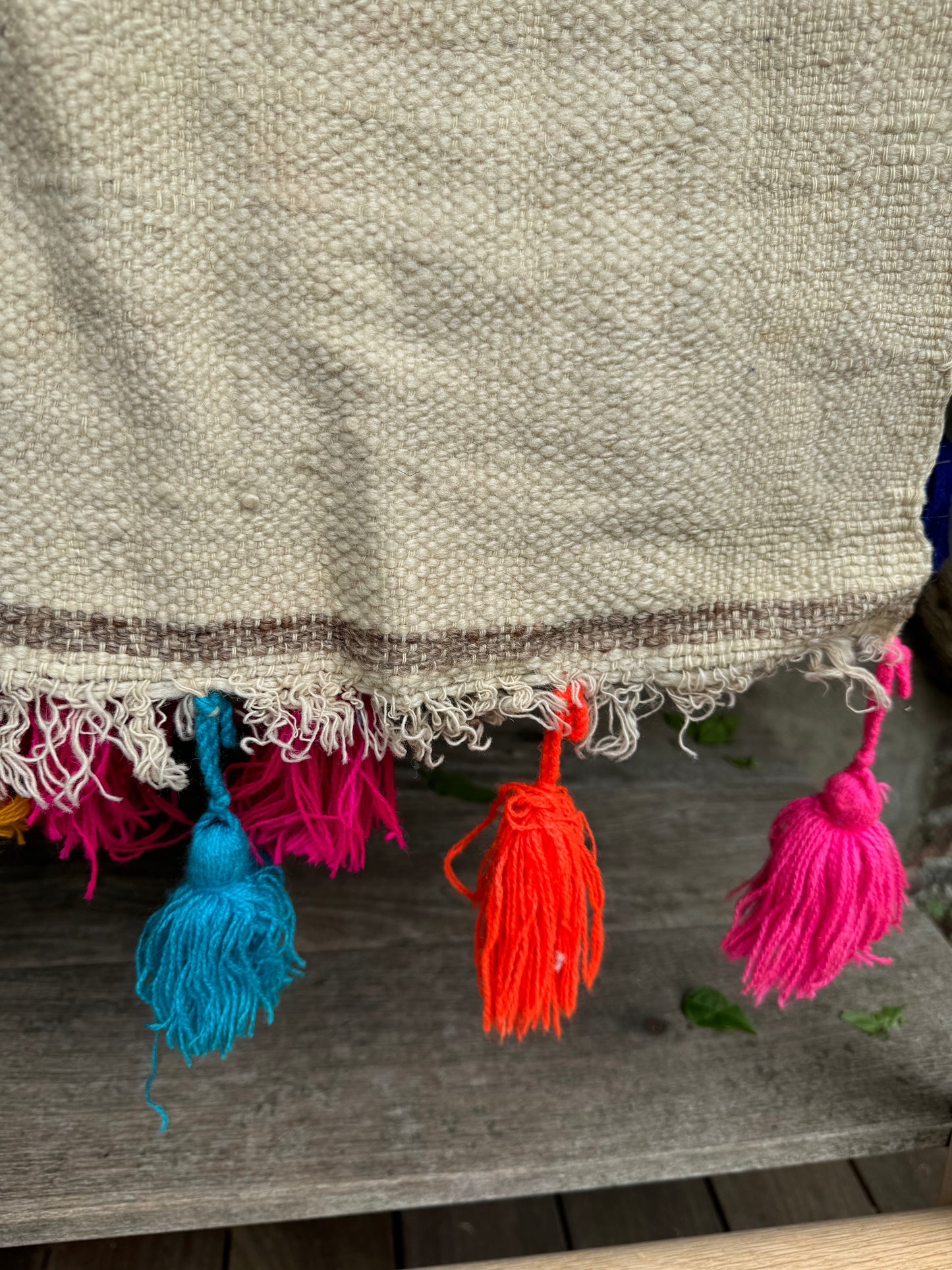 MAROC Vintage Berber Textile CREAM BROWN BRIGHT TASSELS