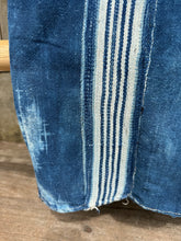 Load image into Gallery viewer, INDIGO VIntage Stripe Cloth Textile
