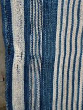 Load image into Gallery viewer, INDIGO VIntage Stripe Cloth Textile
