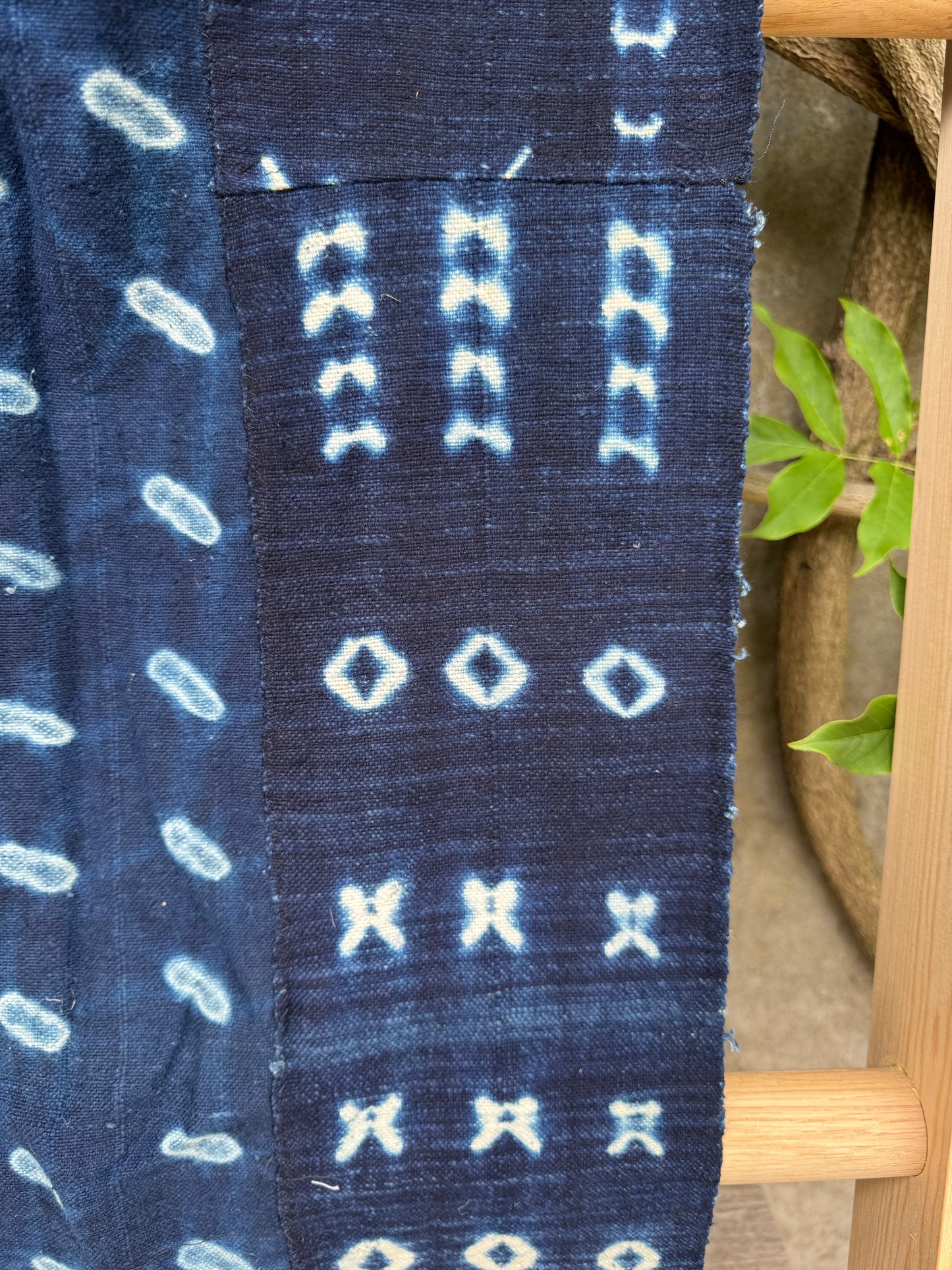 INDIGO - Vintage Dark Blue Indigo Cloth