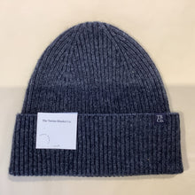 Load image into Gallery viewer, TB Co Cashmere Beanie we
