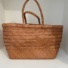 Load image into Gallery viewer, Woven Leather Bag - small tan
