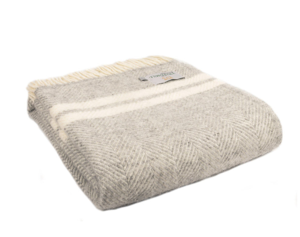 Tweedmill Blanket - Fishbone 2  stripe Silver Grey/Cream