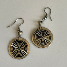 Load image into Gallery viewer, Maroc Jewellery Earrings - Small
